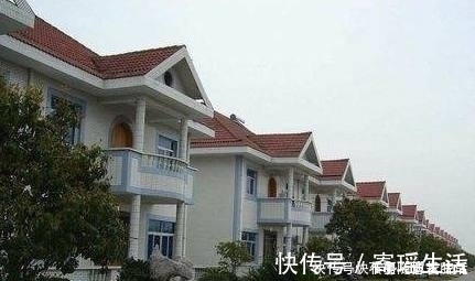 两个人|婚后买房,房本上写一个人还是两个人的名字,区别大大的!