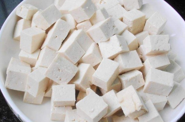 豆腐|再好吃也不能碰的豆腐菜,还有人不在意,别进了医院还不清楚