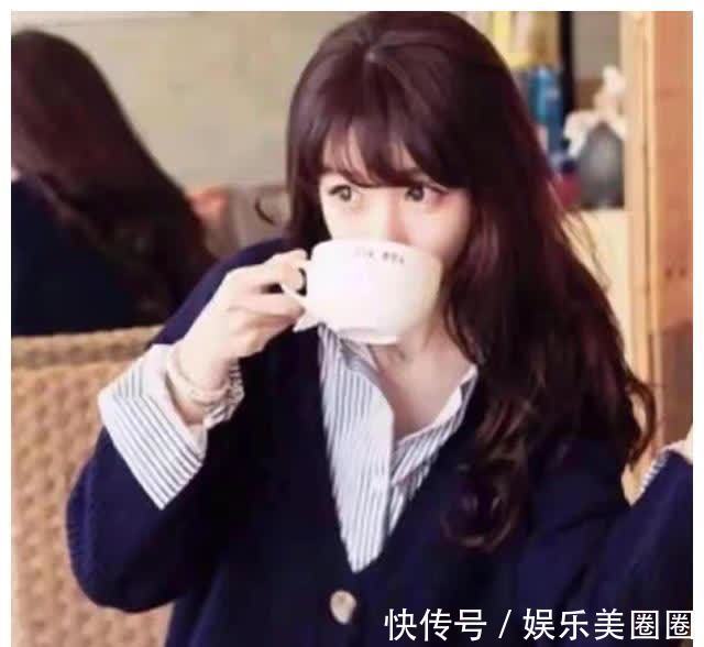 佩香@相见欢|青丝如瀑为谁留?无言独上西楼月如钩