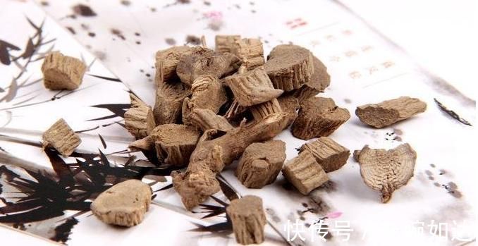 中医|一味能“引血下行”的良药,可活血瘀、强筋骨、益肝肾