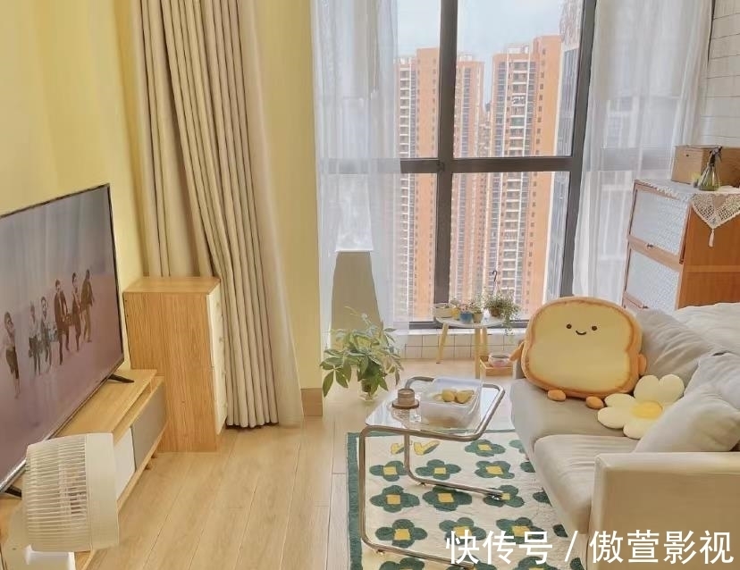温暖|谁说小户型太拥挤,纯属瞎操心,30㎡照样五脏俱全