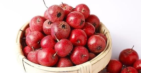 污血|来“例假”时,多吃5红、少吃2白,能保养子宫,排出多余污血