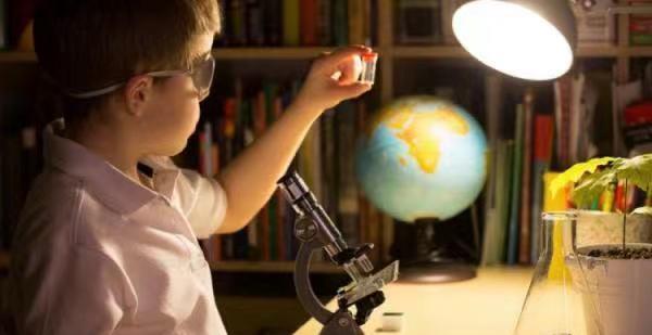 学习习惯|学霸儿童会有“4个特征”,占一个前途无量,家长要重视教育