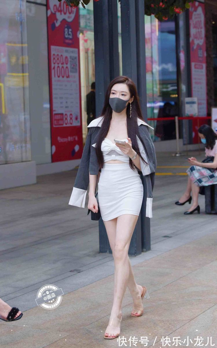 气质 优雅气质的连衣裙可是必备品,才能让造型显得优雅,清凉舒适