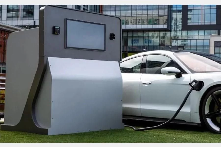 新开sf发布网汽车资讯：电动汽车可点外卖“充电宝”