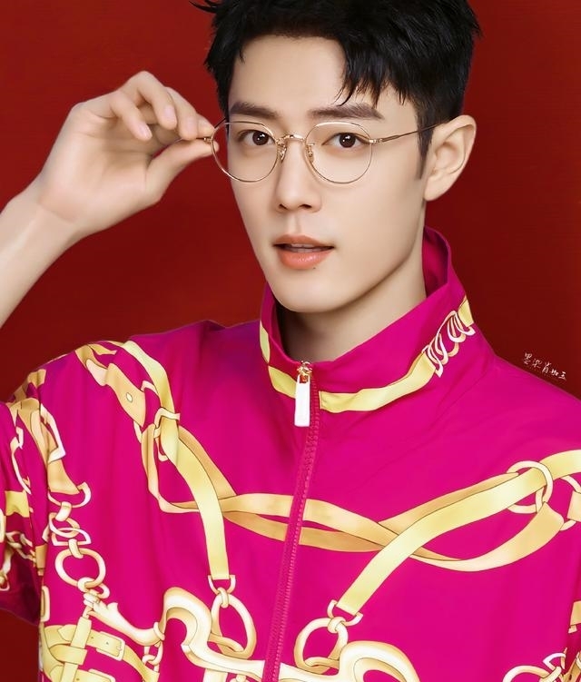 知名主持人|肖战是颜值天花板,知名主持人也摊牌了,还夸赞肖战三好