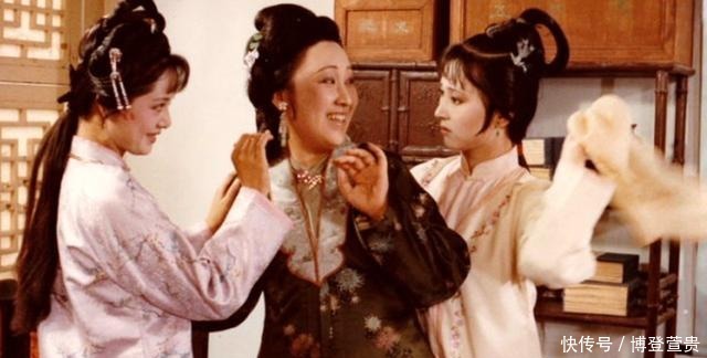  薛姨妈|《红楼梦》里贾琏和王熙凤夫妇为何对薛家金玉良缘的说辞很不满？