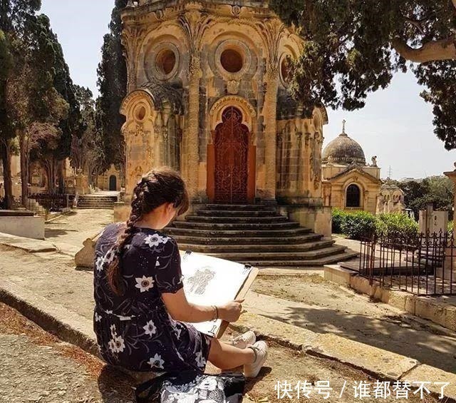 针管$全球最抠女画家，用一支2元针管笔惊艳世界，连英国皇室都惊叹