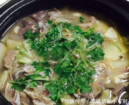 同事为老外推荐的4种中国特色美食,前2种太牛了让老外直呼不要