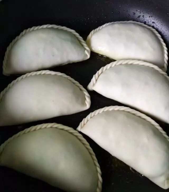 韭菜盒子最好吃的做法,口口留香吃不够!