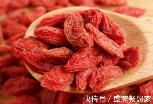 调理|建议中老年,若不缺钱多吃这2物,稳血脂通血管,还不贵