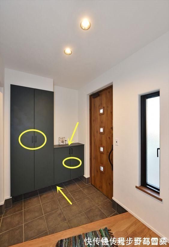 玄关处|日本的玄关设计太值得学习了，下沉5公分，柜子一半悬空一半落地