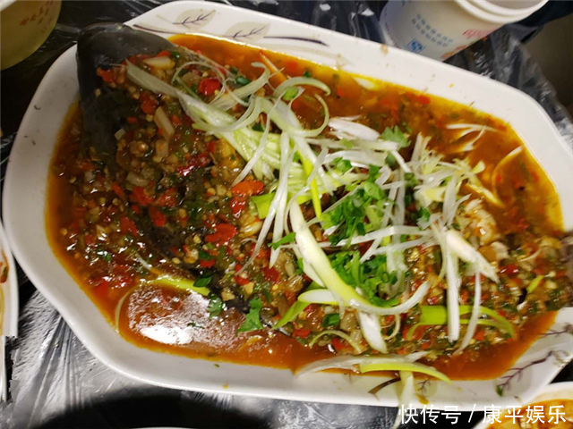 尖椒炒牛肉|家里突然来客人，婆婆要我下厨招待，一桌菜吃到撑，直夸她有福气