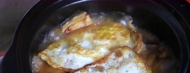 鸡蛋加豆腐这样做出来的美味，口感丰富营养美味，让人无法拒绝