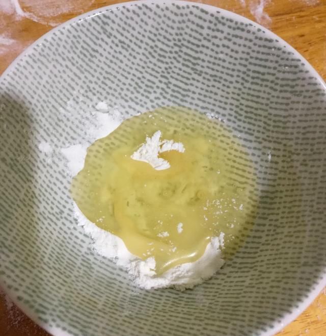 适合|东北特产的大西葫芦,特别适合做“冰花锅贴”几天做一次还吃不够