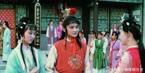 红楼梦|颦儿以何物为心为齿为口为舌?手中竟有此画眉之墨