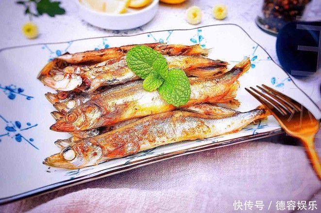 煎鱼时，热油下锅还是凉油？许多人弄错，难怪鱼肉又老又腥不好吃