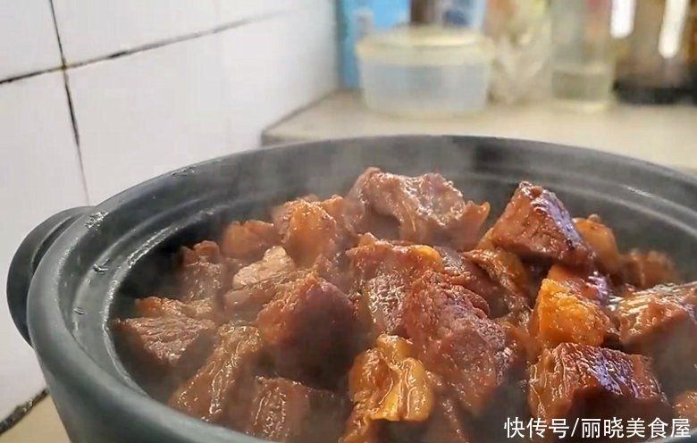  最喜欢牛肉这吃法，10顿有9顿都是这样做，吃完全家直呼过瘾