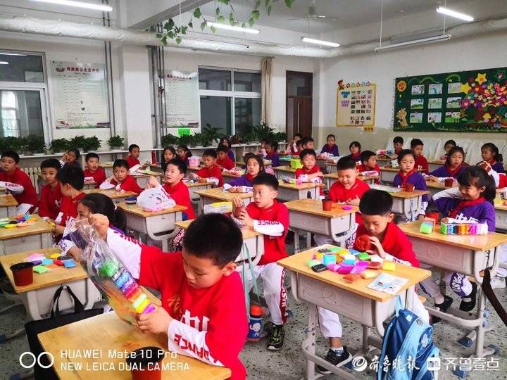 同学们|过节啦！济南一小学欢乐学剪纸、做面塑，共度美好六一