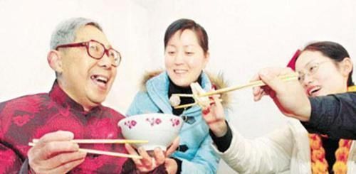 小娟|若家里只有一个女儿,20年后大多要面临这些难题,真的很现实