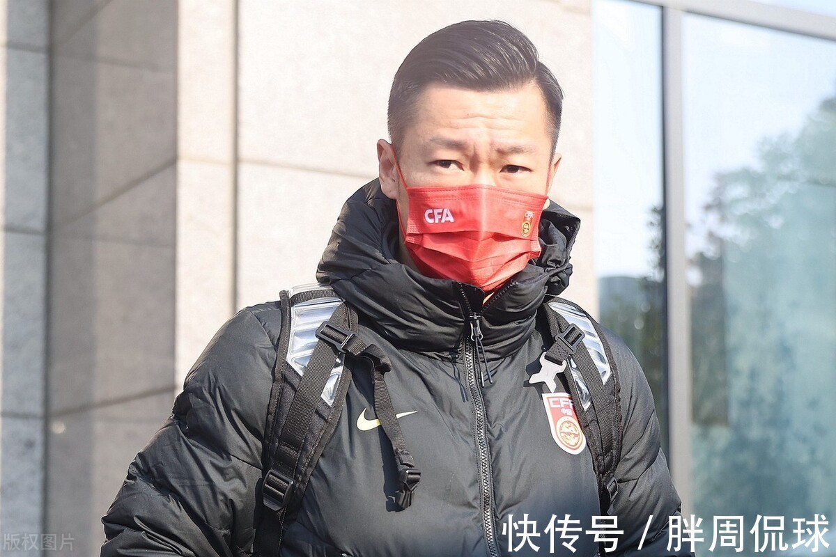 降薪|足协启动二次降薪,曝中超16队反对月薪跌至9万,徐新却闹乌龙