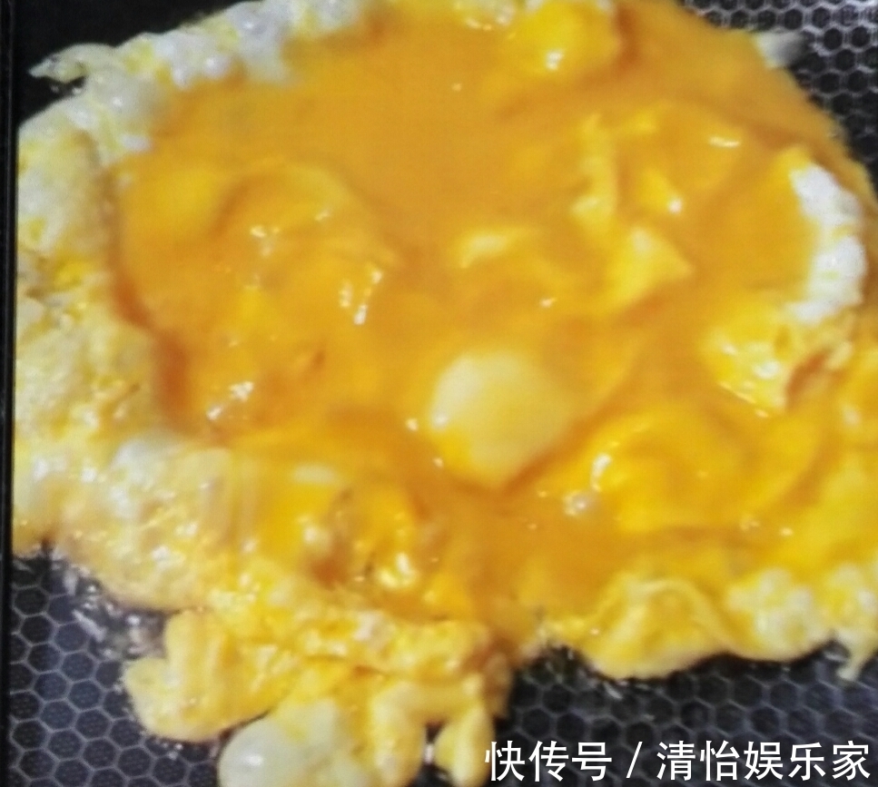 白菜是最简单的美食，它营养全面，味道清爽，跟什么食材都能搭配