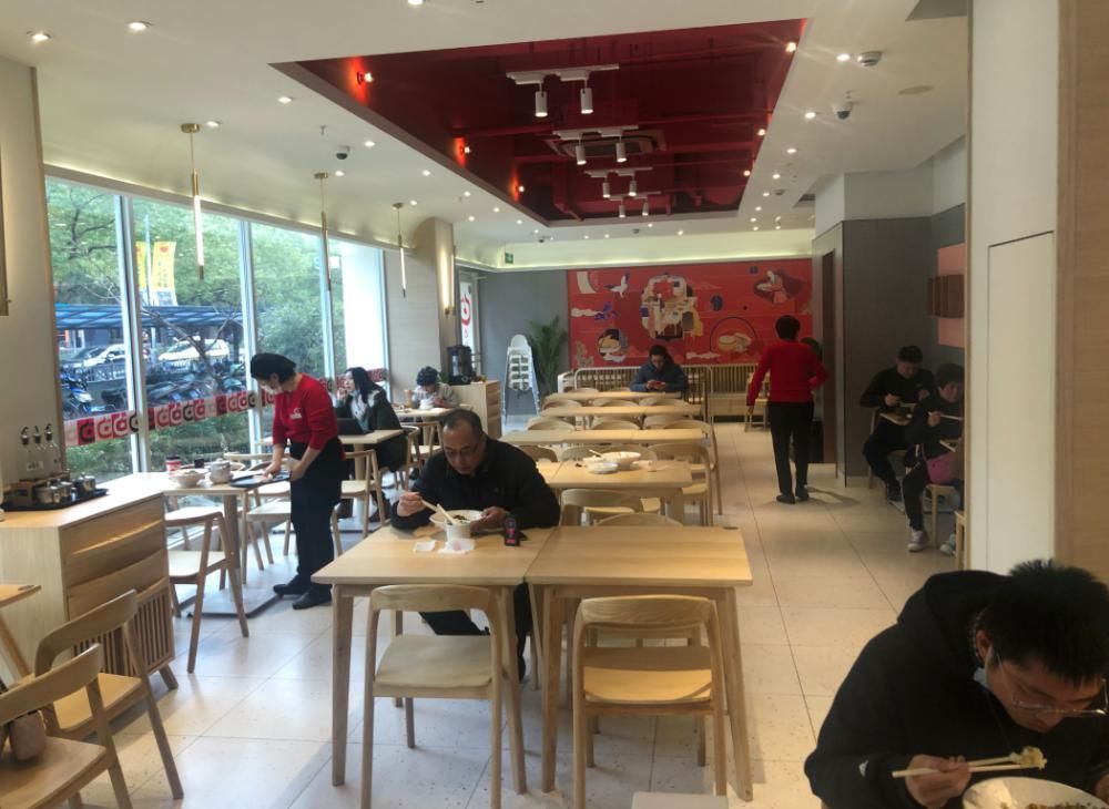 改行卖包子,肯德基的“中国兄弟”还有救吗?