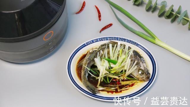 清蒸|年夜饭不能少了吃鱼，清蒸是对鱼的最大尊重，轻松学会