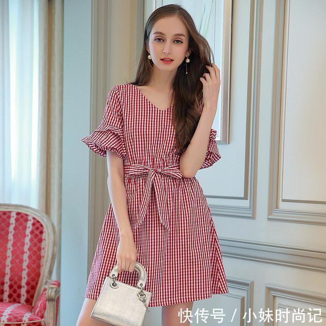 美美|现下阳光正好,一件连衣裙就可以美美的出去逛街