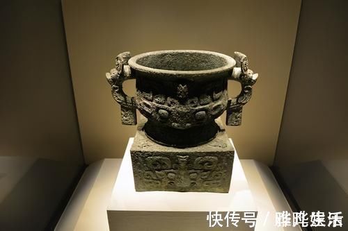 记载@西周的一只大碗,被禁止出境展览,专家:记载了武王伐纣具体时间