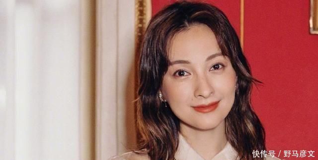 鹰钩鼻|脸部有这些“缺点”的女孩,都长得很像男生,幸好我只中了一个