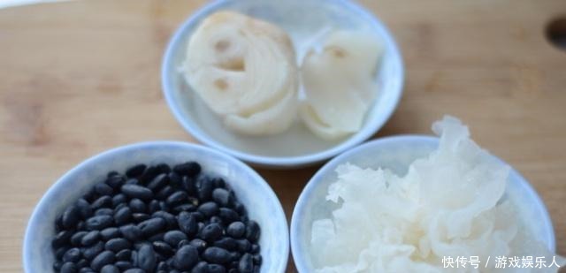 它是天然“黄体酮”,隔三差五吃点它,补充雌激素,拒绝黄脸婆!