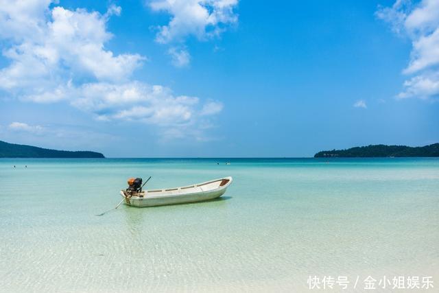 连岛|连岛海滨浴场是天然优质海滨浴场，吸引了全国各地上万游客前来