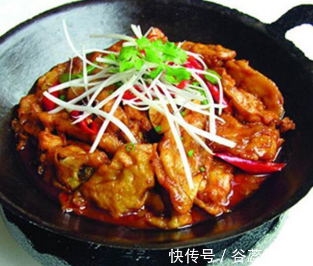 看着就想多吃的下饭菜,香气扑鼻下饭美味,做法很简单