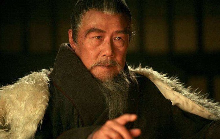 万不可从俭|曾国藩四处借钱，也要办好这件事，可见他真是大孝子