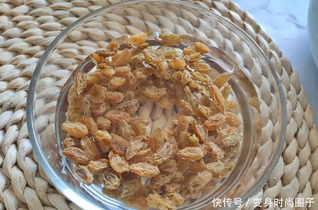 甜品|烘焙新手必备,一次就成功的甜品配方,奶味十足,香酥掉渣