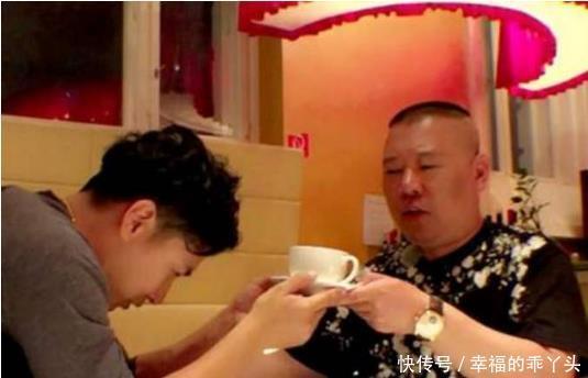 当年|当年和汪涵“闹掰”,给郭德纲“下跪”,如今欧弟过得怎么样了?