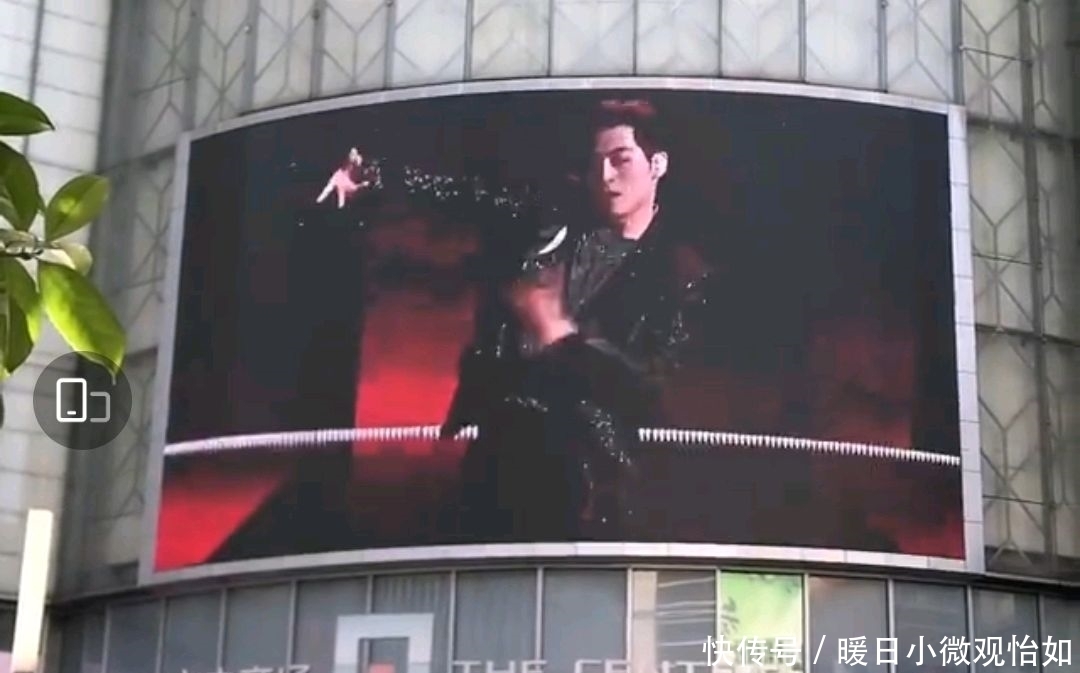 INTO1男团再惹争议,日本队员力丸的应援视频出现在南京,网友怒斥