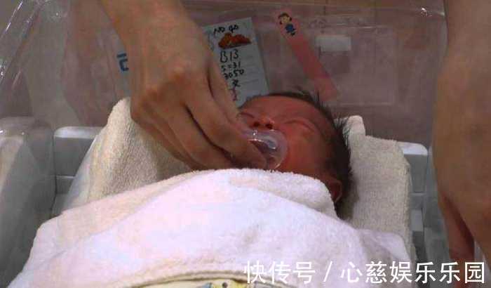 睡眠质量|宝宝什么时候戒夜奶?最好不要超过这个月,影响发育还不长个