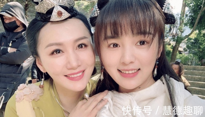 王语嫣|段誉当了皇帝，他的皇后是谁？不是木婉清和钟灵，金庸不忍说答案