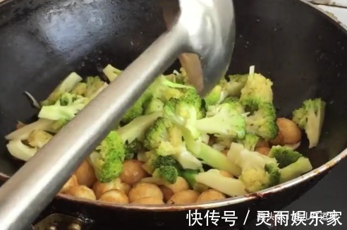 营养价|全家人都喜欢吃的一道家常菜，做法简单，营养价值高，补钙健脑