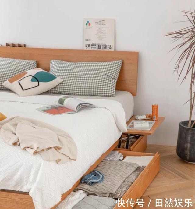 飘窗|卧室还在用床头柜你OUT了！卧室这样做，收纳空间大一倍