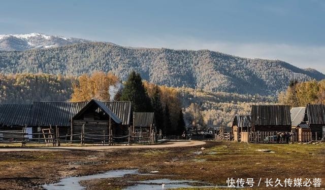 中年|新疆重新开放,国内秋季颜值巅峰全在这条线上,国庆自驾正合适!