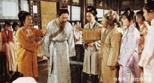 浅谈红楼:从文化视角,分析贾宝玉的“古今不肖无双”