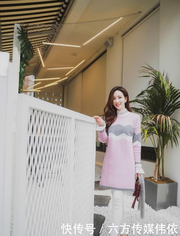 水波纹|潮流美女李妍静,柔软水波纹长款针织毛衣!