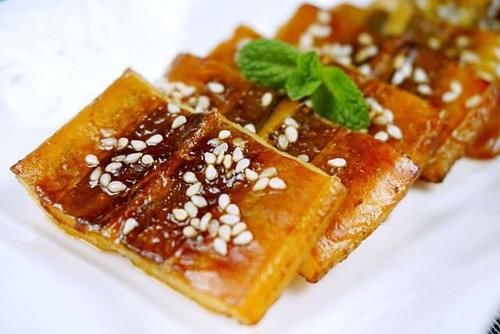  鳗鱼的此做法太过瘾了，鲜香有嚼劲，好吃到停不下来