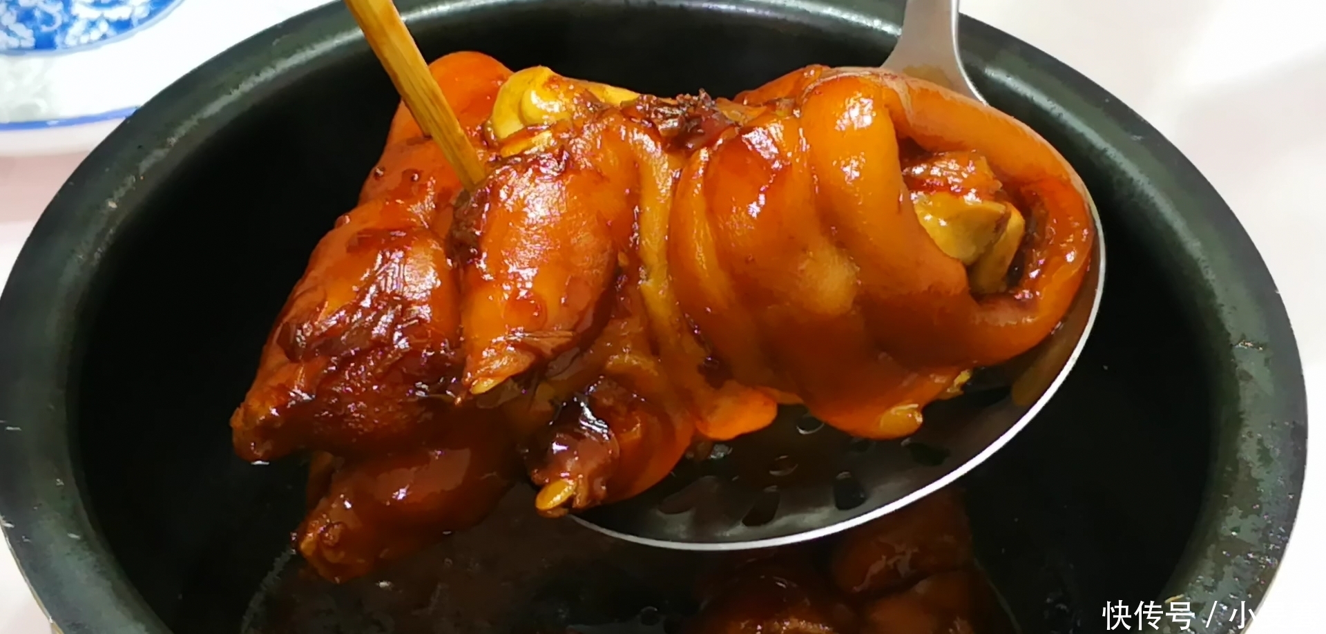 猪蹄|爱吃猪蹄的人要留意了,猪前蹄和后蹄有何区别?看后涨知识