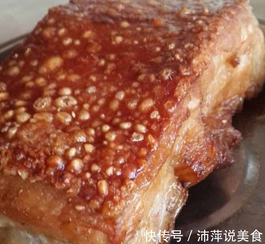 五花肉别再红烧了，这样做外酥里嫩，肥而不腻，全家人都喜欢！