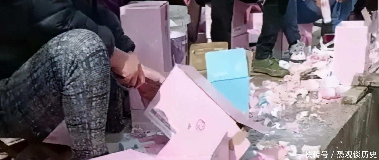 快乐男声 追星能有多疯狂?27W箱牛奶直接倒掉,《青3》撕开了综艺的遮羞布