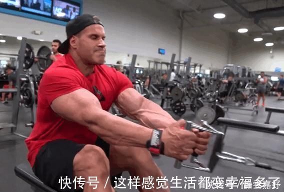 斜方肌|男生如何健身,能让肩膀更宽这三部分肌肉很重要,千万别忽视